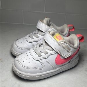 Nike Todder Girl Size 6C Low Recraft Sneaker